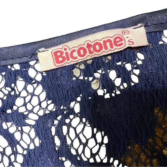 Bicotone Baroque Print Lace Detail Fit and Flare Dress - Picture 6 of 8